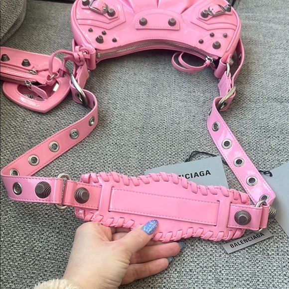 Balenciaga Le Cagole Bubblegum Pink Shoulder Bag! 👛 - Picture 7 of 17